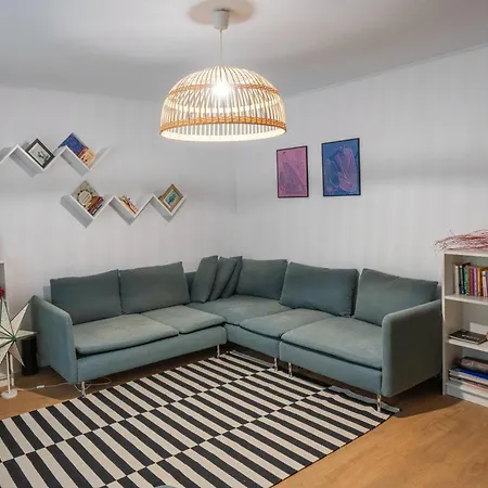 Spacious Near National Arena, Park Boekarest