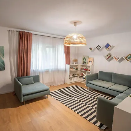 Spacious Near National Arena, Park Boekarest