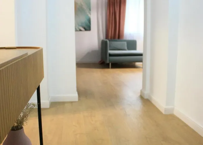 公寓 Spacious Near National Arena, Park