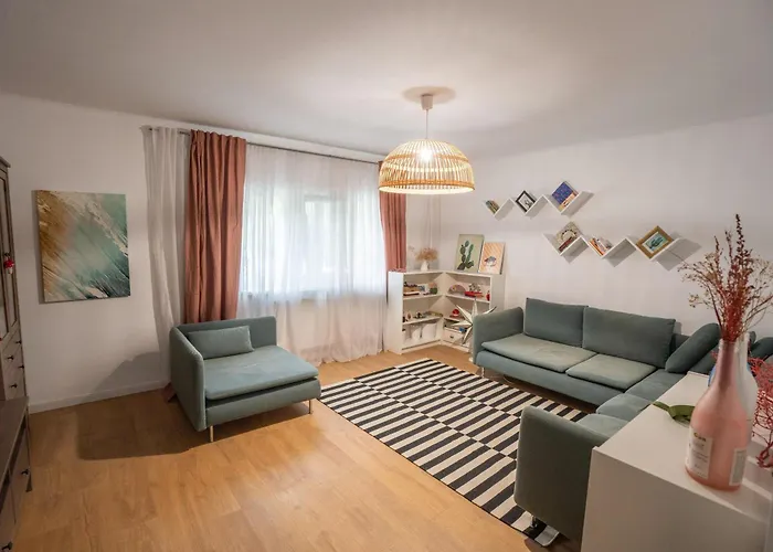 Spacious Near National Arena, Park Βουκουρέστι